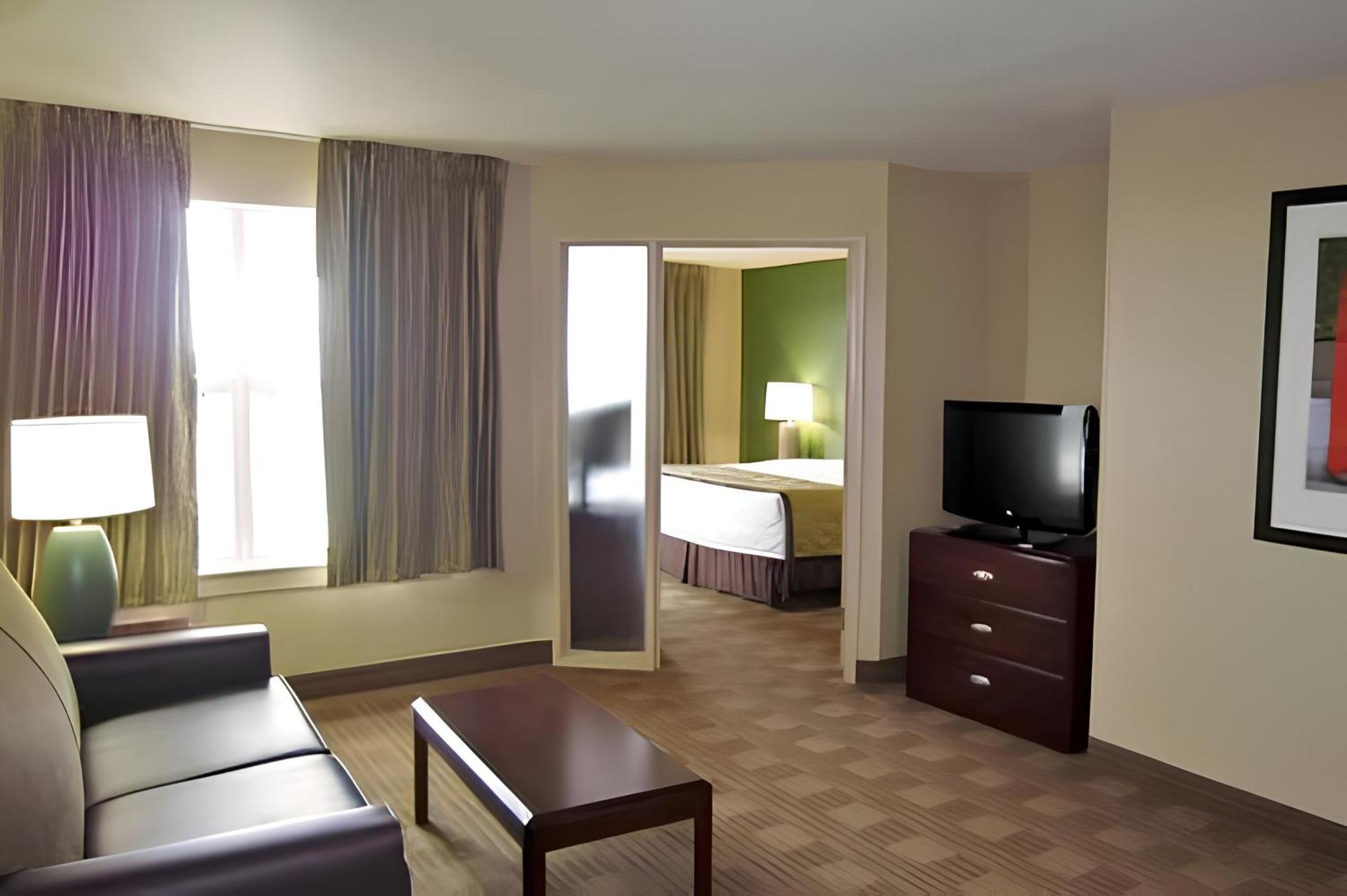 Lonestar Suites Webster Kültér fotó